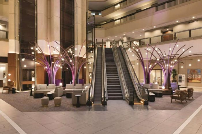 louisville-lobby1